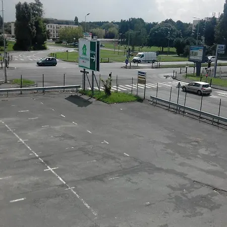 Hotel Merogis *